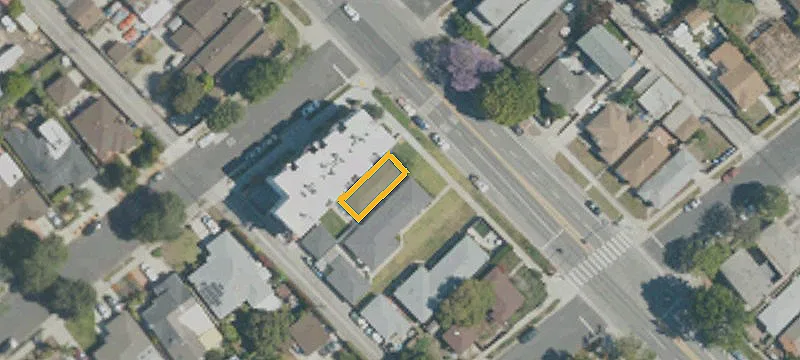 Duplex With Detached Garage