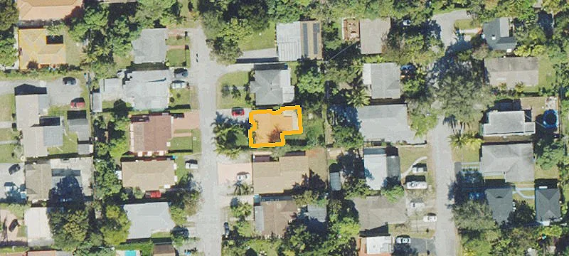 Renovated Duplex Near Barry University