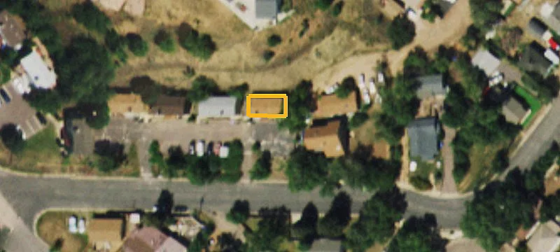 Updated Duplex with Four Suites