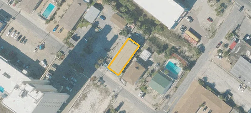 Six-Unit Motel Near Beach Access