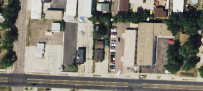 Single-Tenant Auto Shop