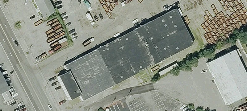 Warehouse With Secured Industrial Yard
