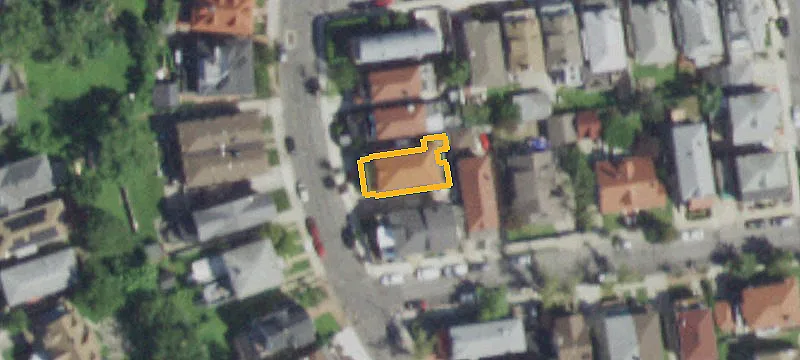 Brick Duplex With Separate Entrances