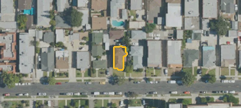 Remodeled Triplex With Three-Car Garage