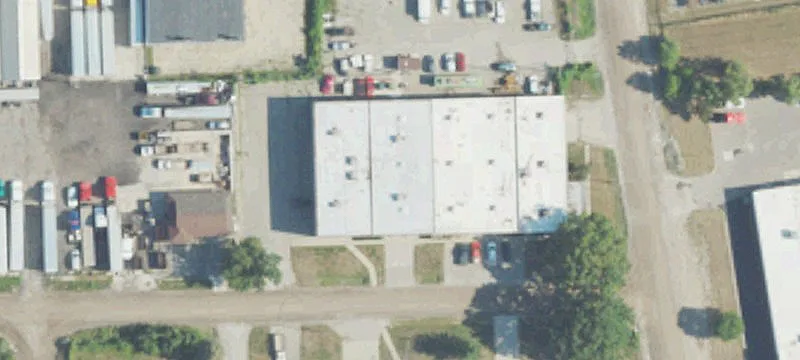 Industrial Flex Space With Shop