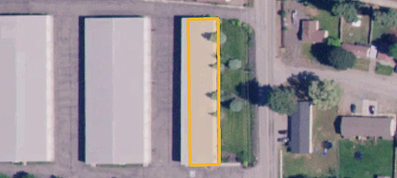 Flex Space with Garage Door