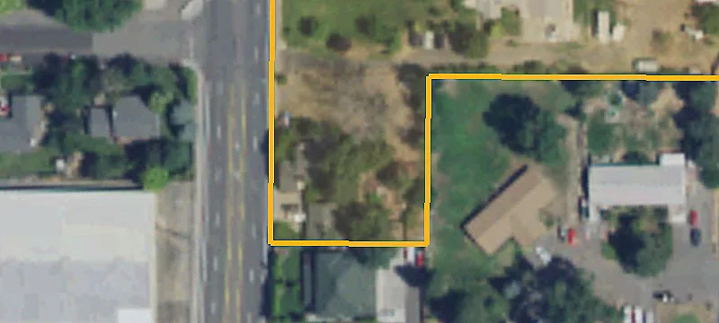 Renovated Duplex on Large Lot