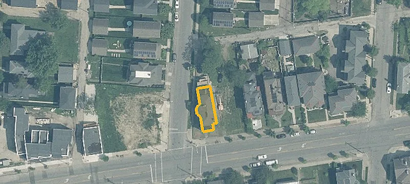 Updated Duplex with Balcony