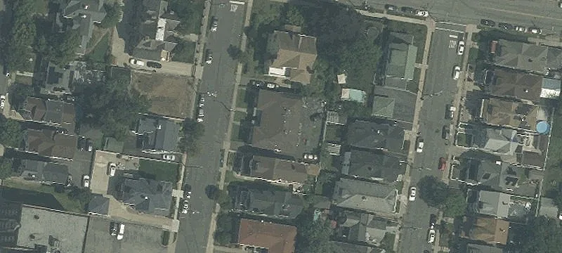 Six-Unit Brick Apartment Building
