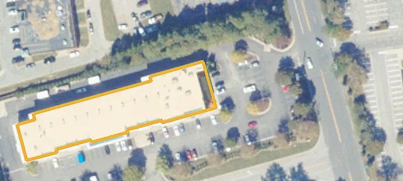 Retail Space Near Shopping Center