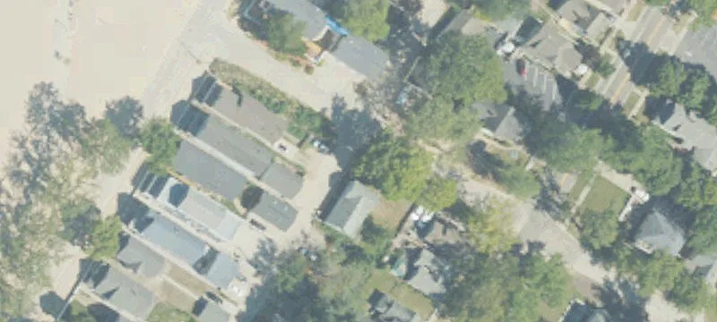 3-Unit Triplex with Parking