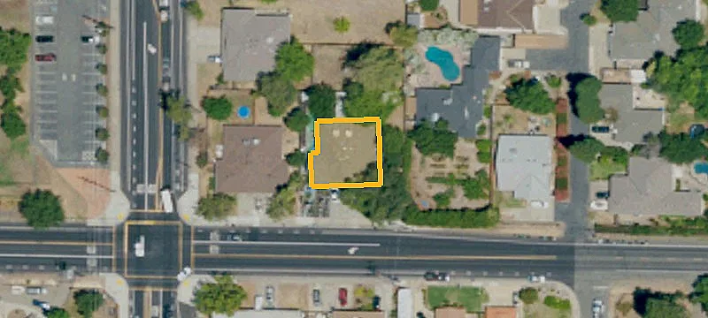 Two-Unit Duplex with Private Yards