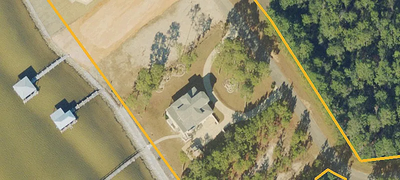 Vacant Land / Lots