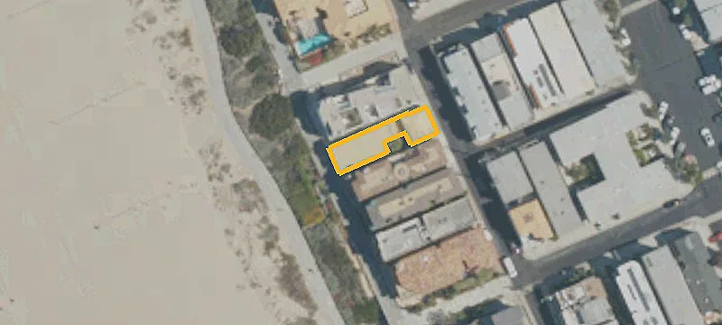 Beachfront Triplex with Ocean Views