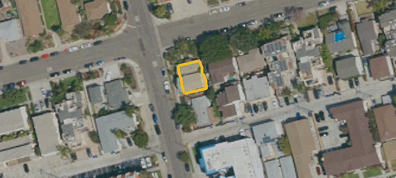 4-Unit Quadplex with Parking