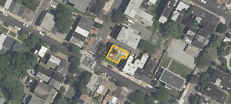 Detached 3-Unit Property