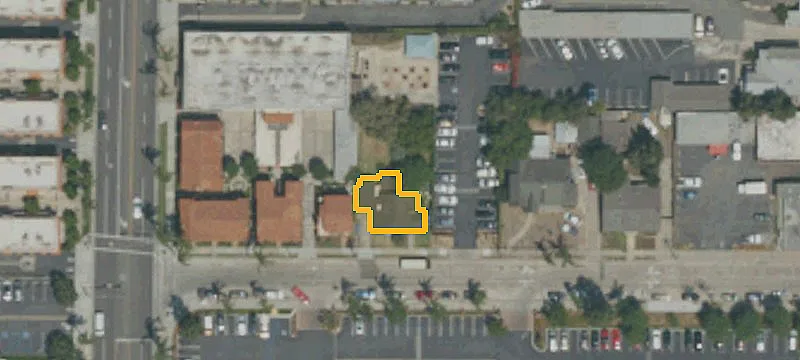 Historic Duplex with Private Yard