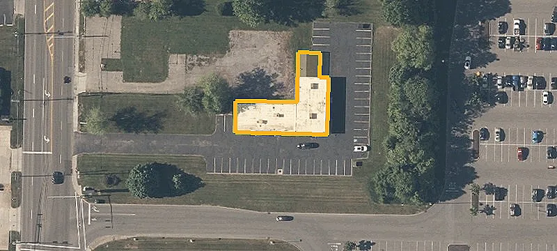 Signalized Intersection Commercial Land