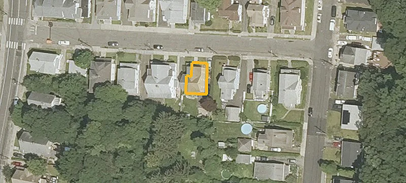 Two-Unit Home with Private Driveway