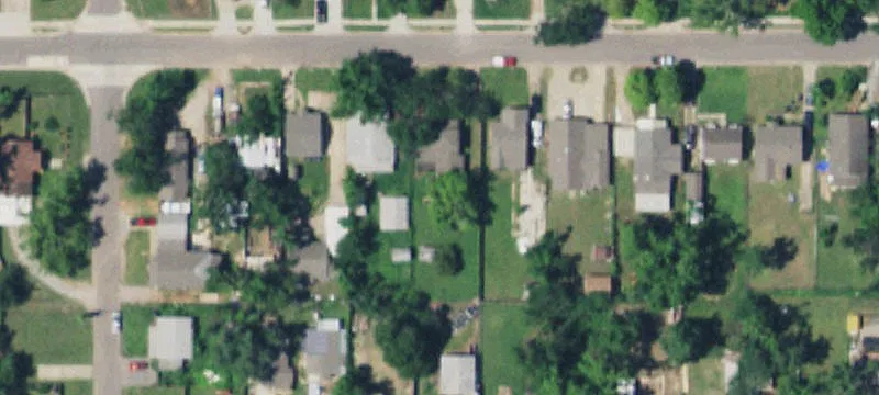 Flex Space with Secured Yard