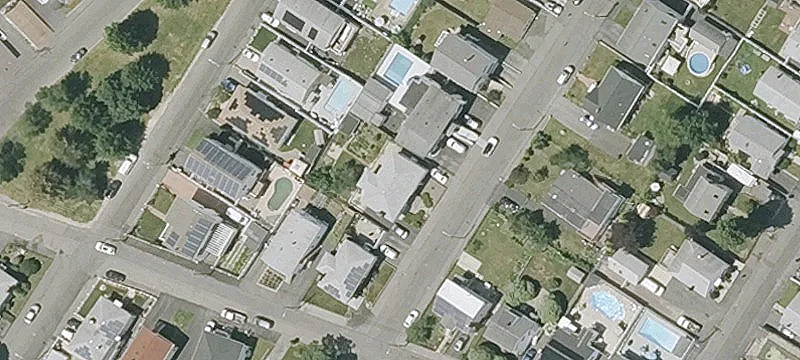 Split-Level Duplex with Enclosed Yard