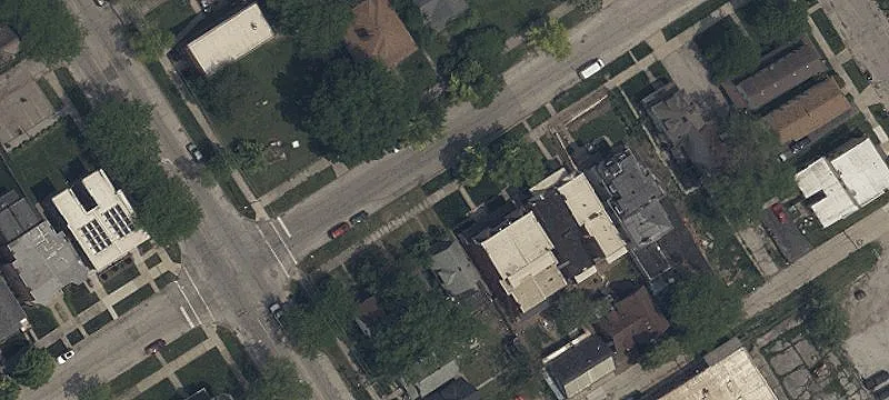 Brick 8-Unit Apartment Building
