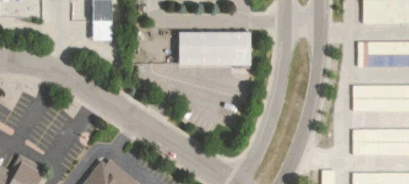 Flex Space With Clear-Span Shop