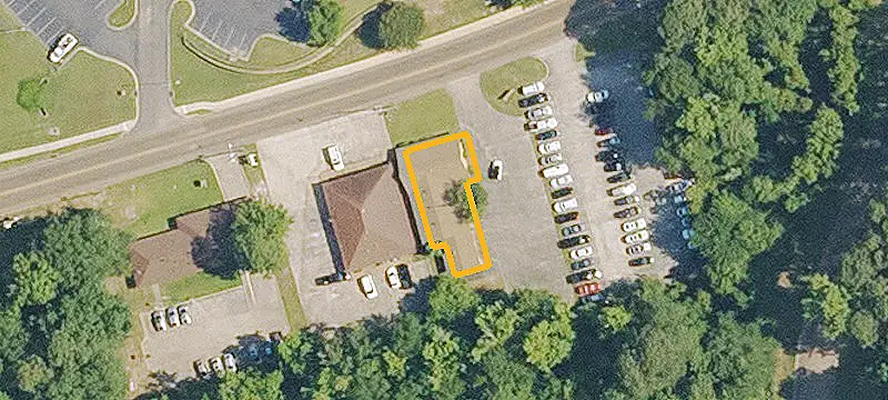 Medical Office with Garages