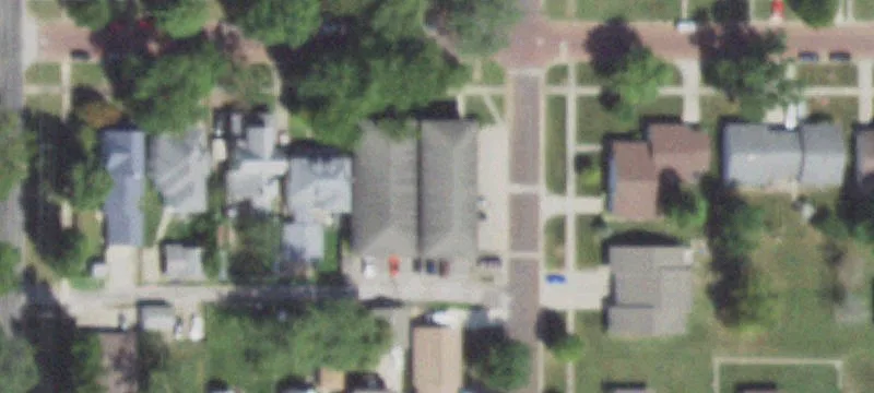 16-Unit Apartment Buildings