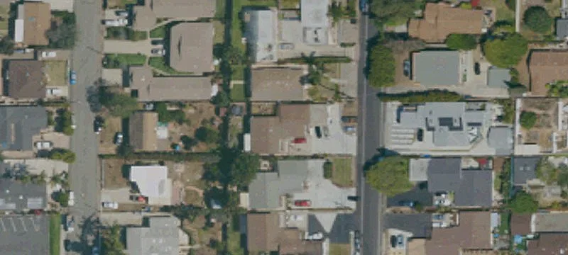 Renovated Duplex with Garages