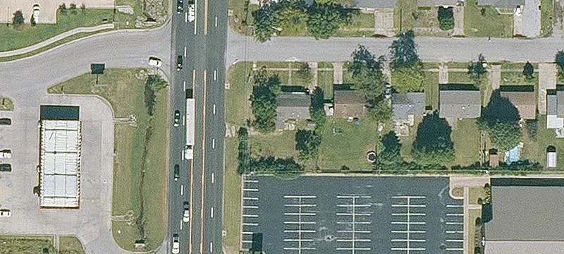 Signalized Commercial Corner Lot