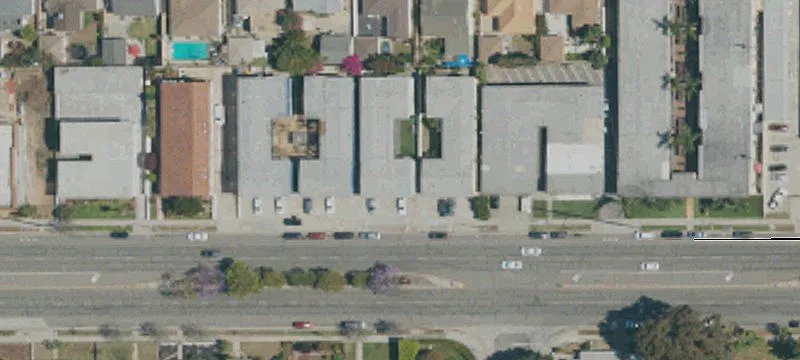5-Unit Apartment Building