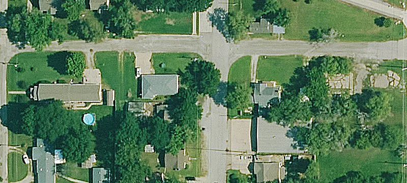 Three-Bedroom Duplex with Garages