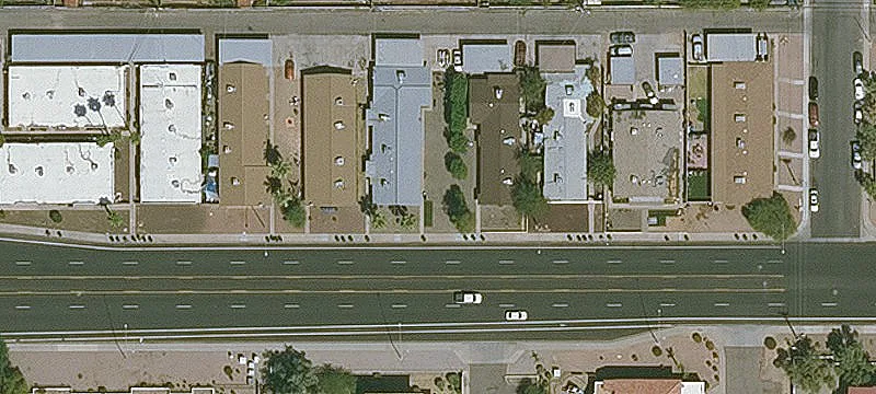 4-Unit Apartment Building