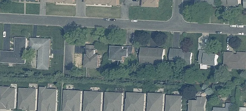 Duplex with Fenced Yard