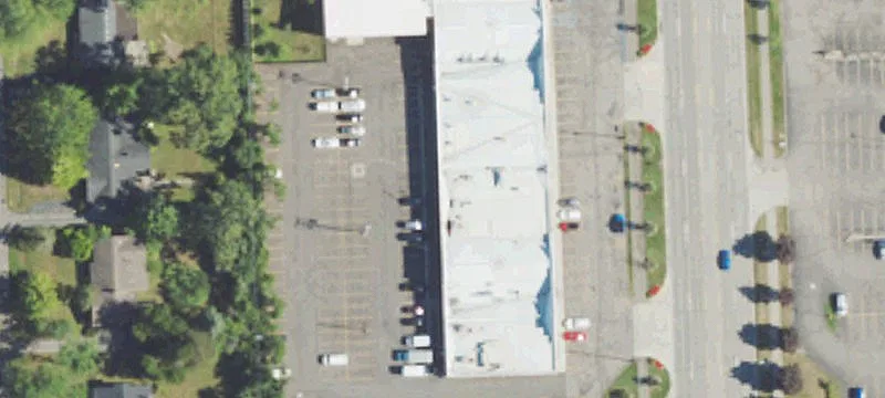 Multi-Tenant Shopping Center