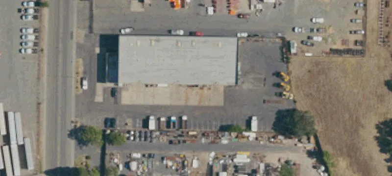 Flex Space with Fenced Yard