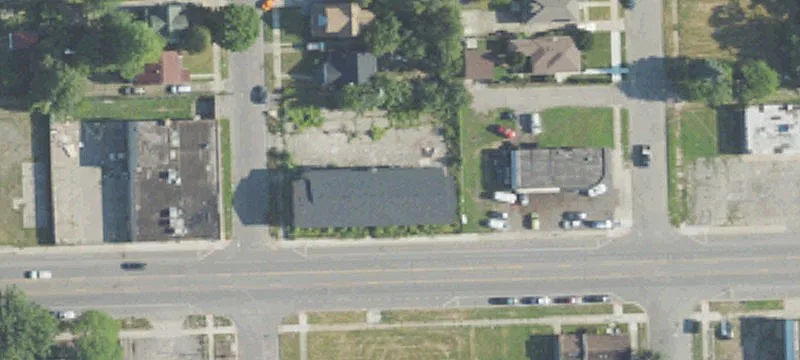 22-Unit Brick Apartment Building