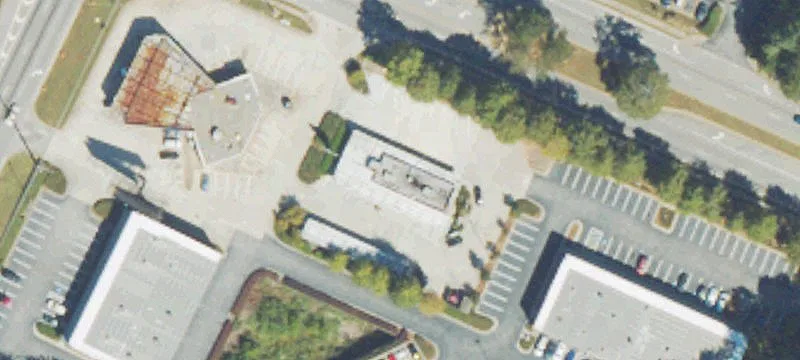 Freestanding Drive-Through Restaurant Space