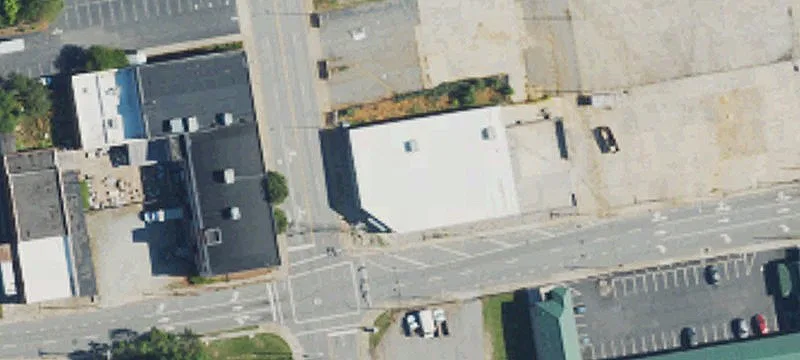 Leased Showroom Building