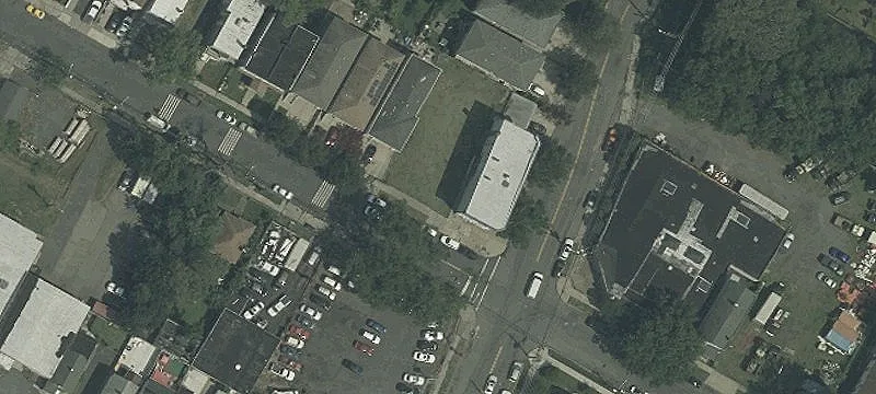 Newly Built Duplex with Ground-Level Suite