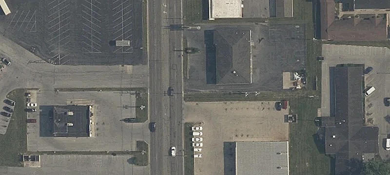 Freestanding Auto Shop with Garage