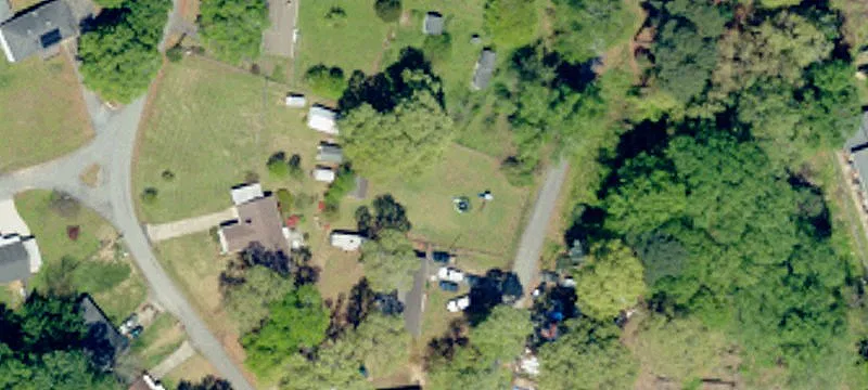 114 Valley Dr, Greer, SC