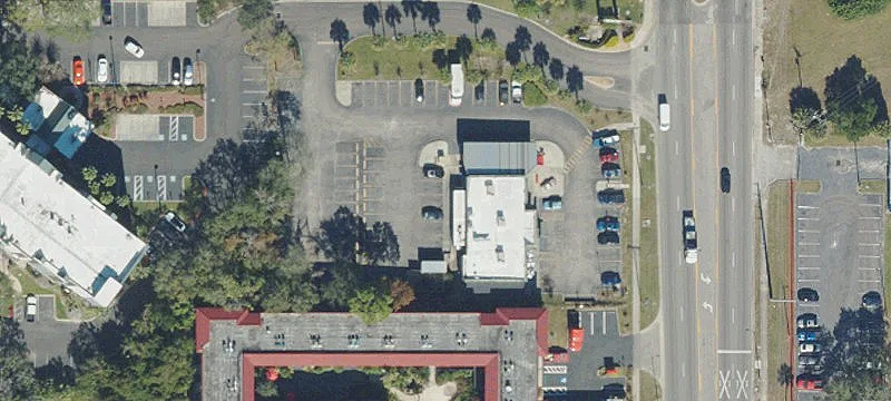 Commercial Land with Restaurant Building