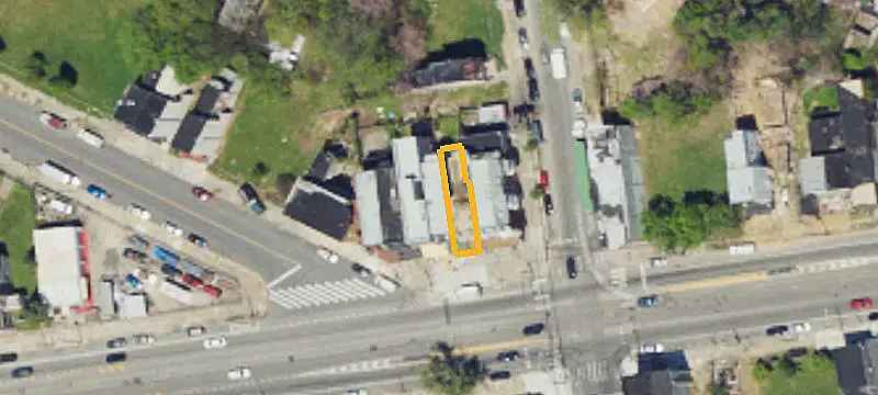 5-Unit Multifamily Building