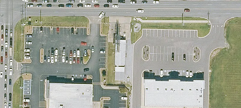 Multi-Tenant Shopping Center