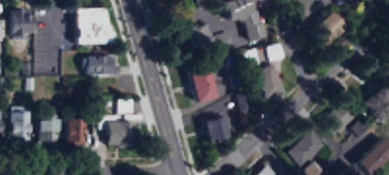 6-Unit Apartment Building