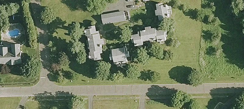 End-Unit Residential Income Property