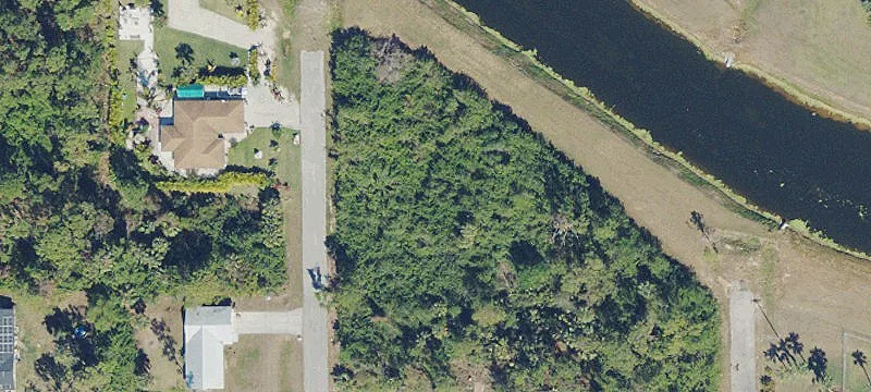 1208 Flora Ave N, Lehigh Acres, FL 33971