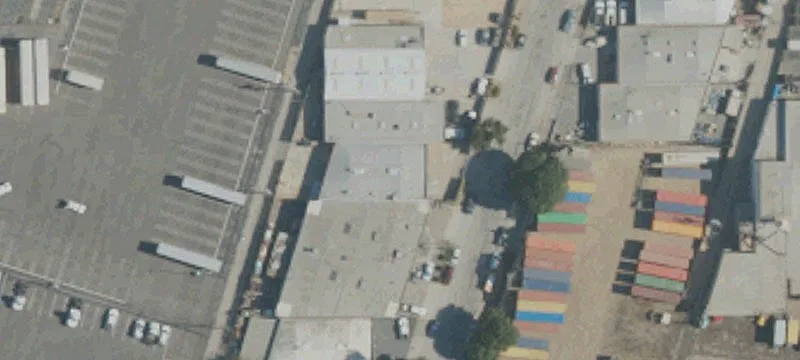 Refurbished Flex Space with Fenced Yards